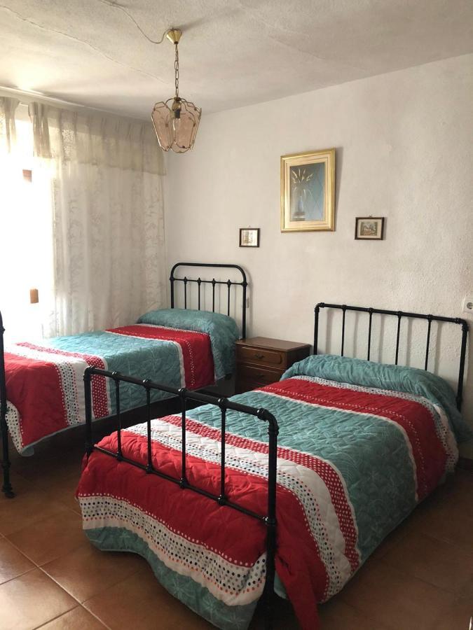 Villa La Trilla à Cacin Extérieur photo